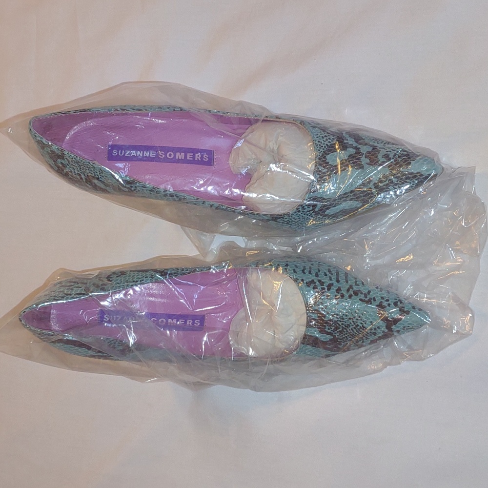 Suzanne Somers Blue & Gold Snake Skin Stiletto Heels - Picture 9 of 9